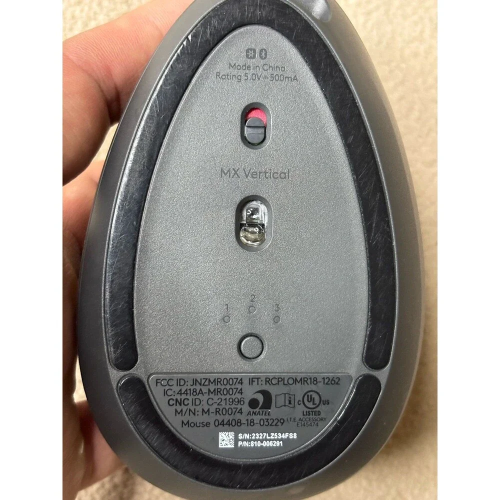 Logitech MX Vertical Wireless Ergonomic Optical Mouse 4000 DPI 4-Button M-R0074